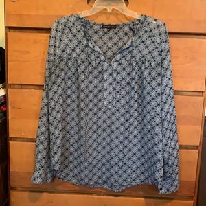 Violet & Claire blue long sleeve blouse with button cuffs.